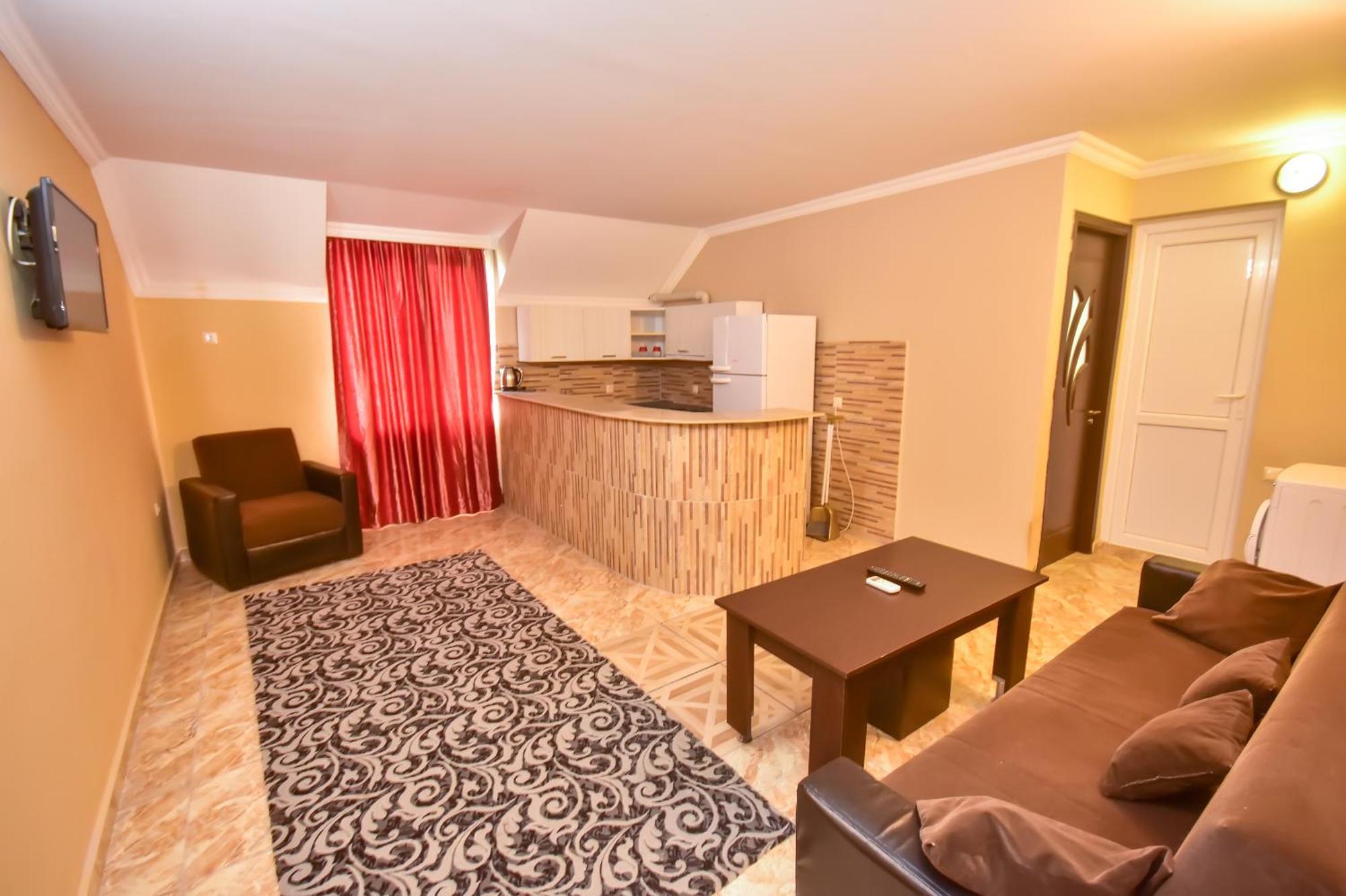 Family Apartments In บาทูมิ ภายนอก รูปภาพ