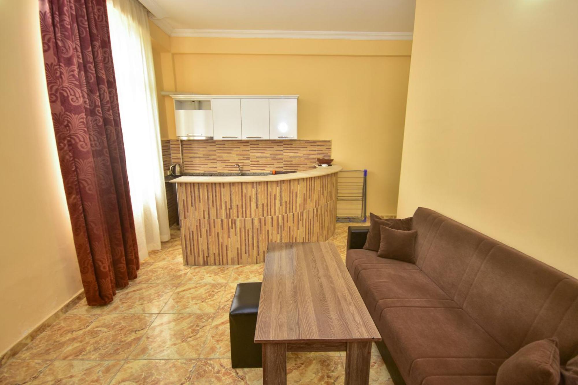 Family Apartments In บาทูมิ ภายนอก รูปภาพ