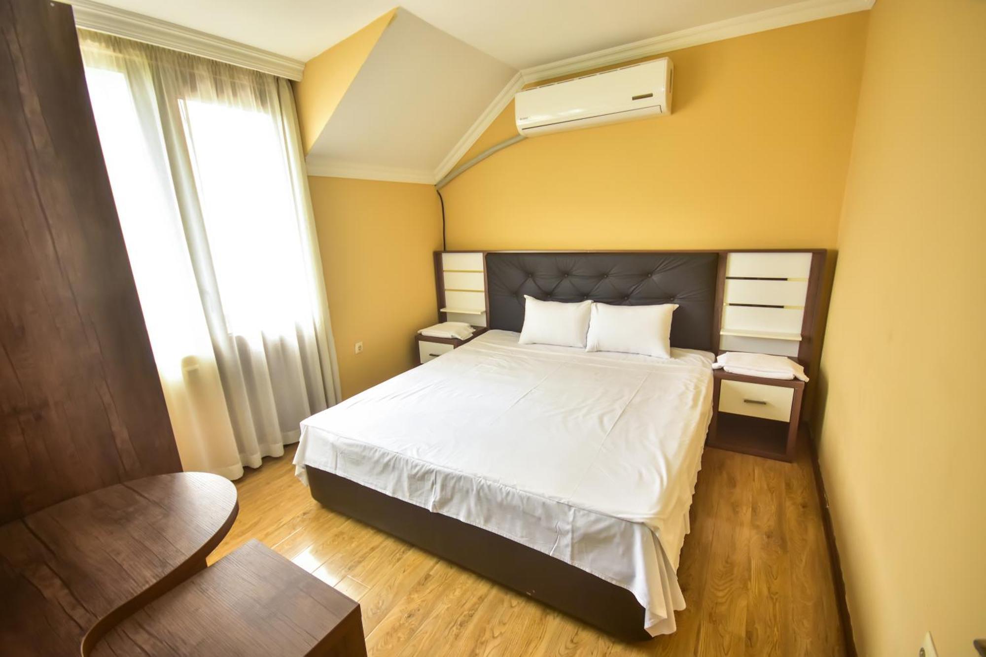 Family Apartments In บาทูมิ ภายนอก รูปภาพ